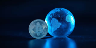 Monedas digitales mostradas como componente de los mercados financieros globales